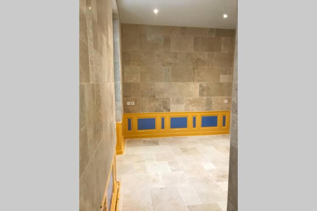 Apartamento RARE PETIT COCON F1 Calme possibilité jacuzzi hammam en sus Chamalières Exterior foto