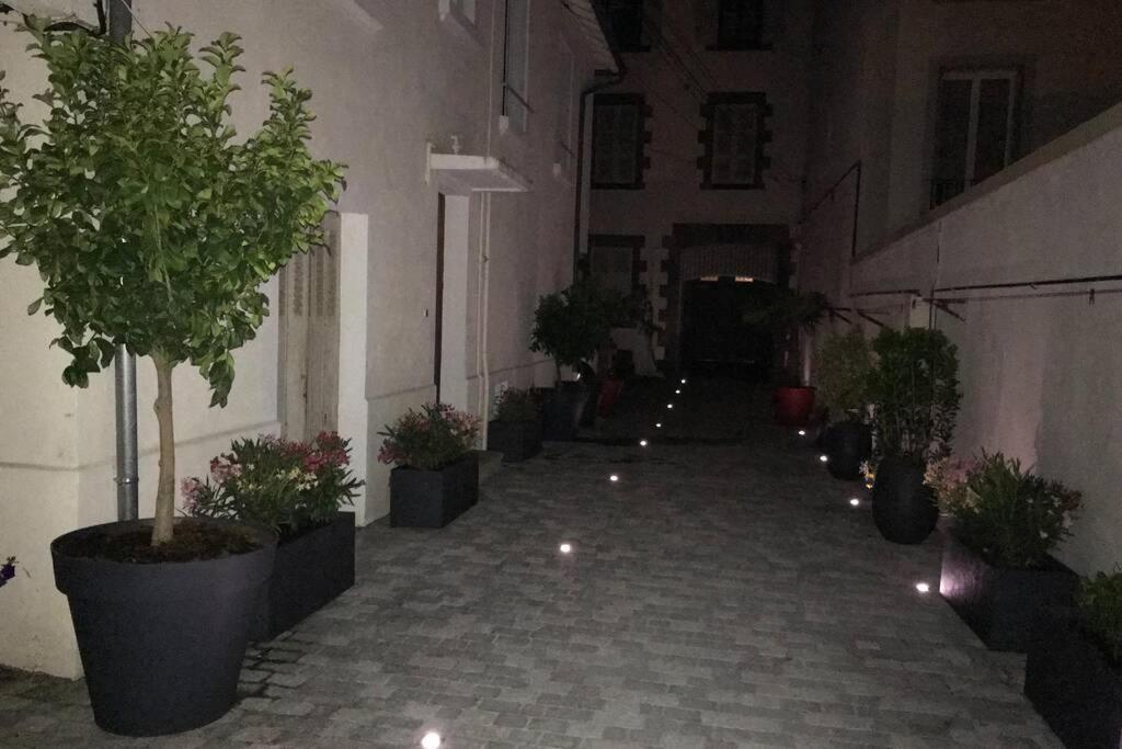 Apartamento RARE PETIT COCON F1 Calme possibilité jacuzzi hammam en sus Chamalières Exterior foto